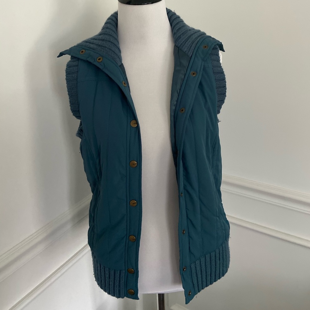 BCBG MaxAzria Turtleneck/Fold-over button you Vest